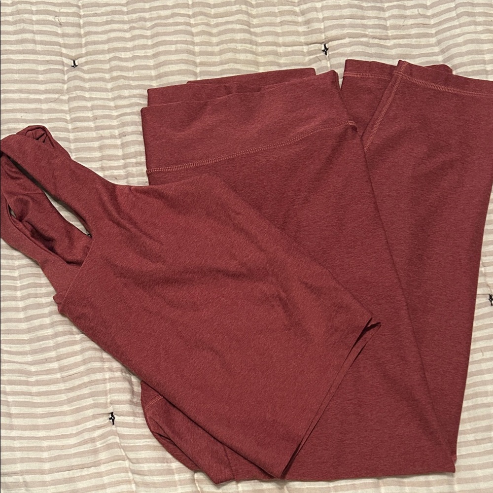 Old Navy Women's Red Leggings and Tank Set